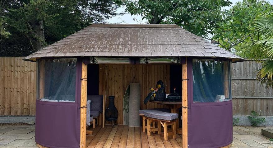  Summer House Power Installation in Theydon Bois by Glade Energy Services